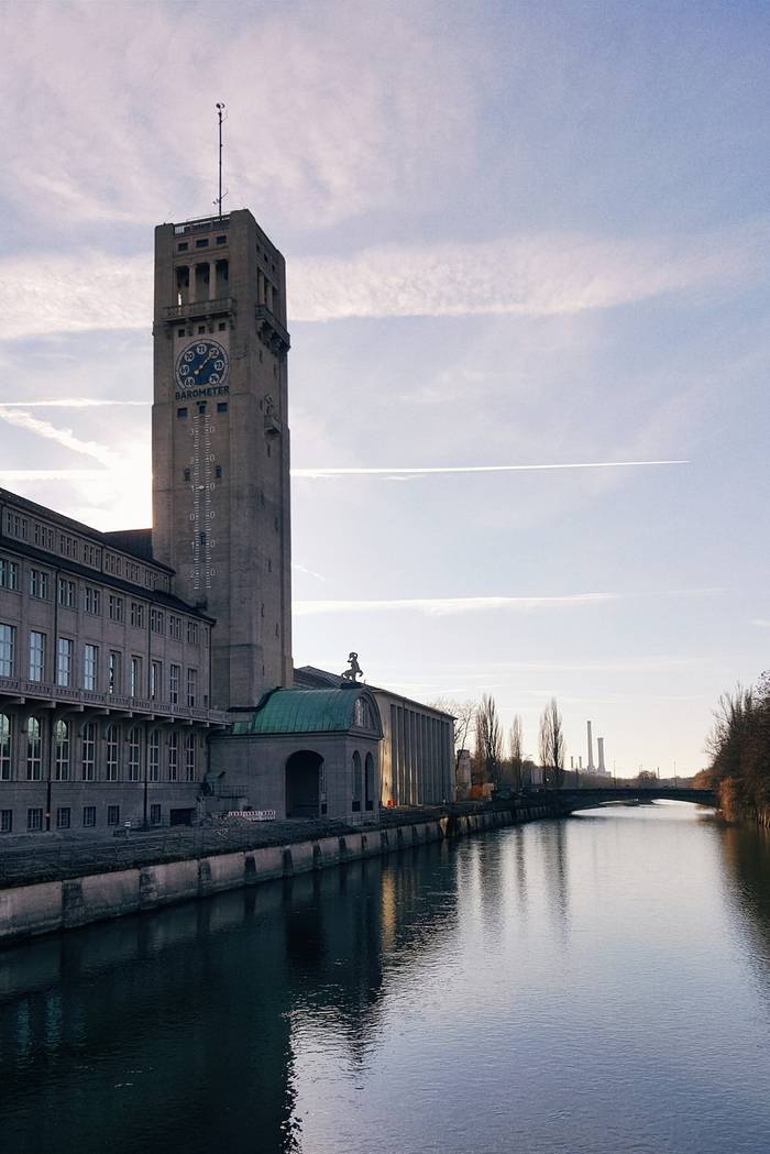 The Deutsches Museum alongside the Isar river