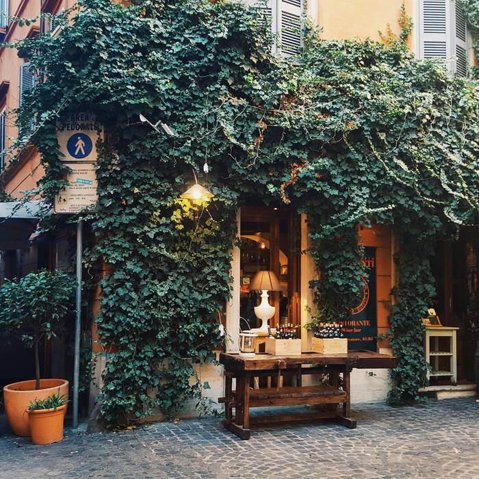 A picturesque street corner restaurant in Rome